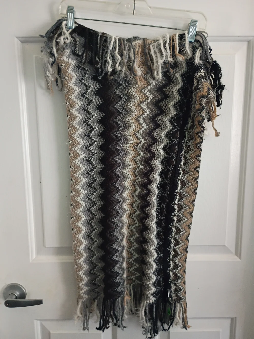 Kohl's Neutral Fringe Infinity Scarf in Cream, Brown & Black. NEW